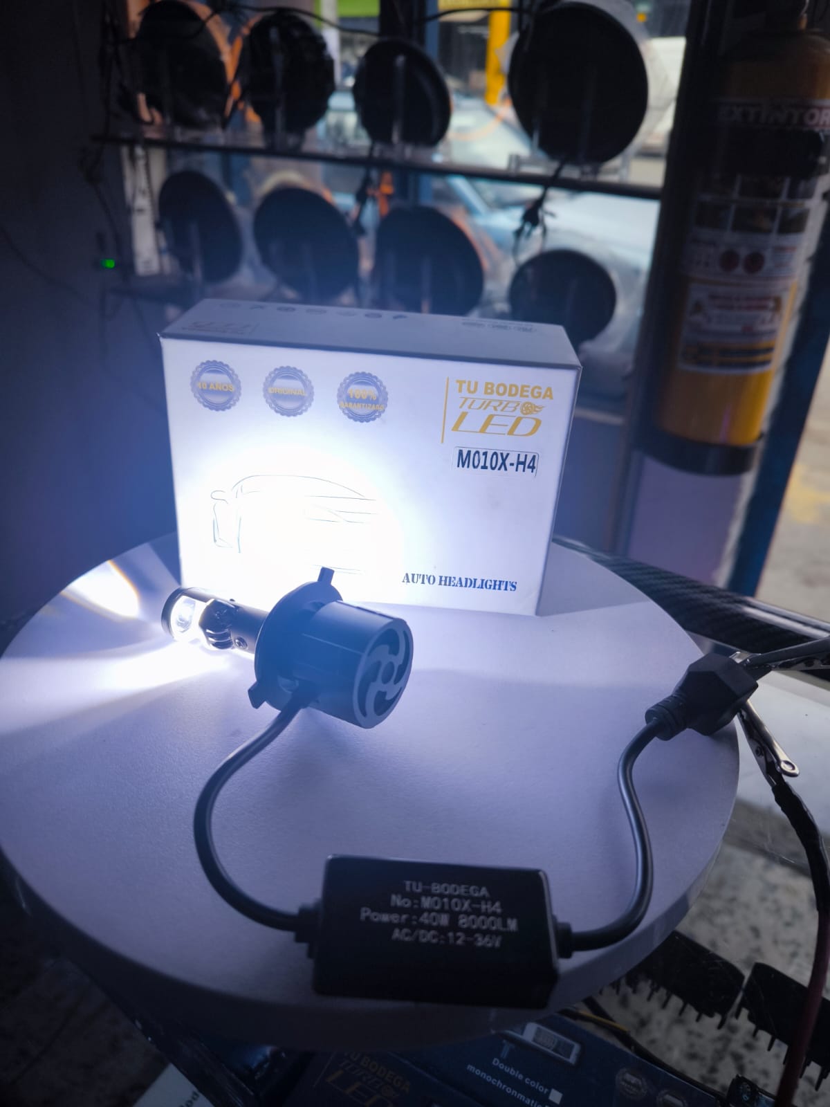 Miniatura 2 de BOMBILLO LED MINI LUPA (M010X-H4)